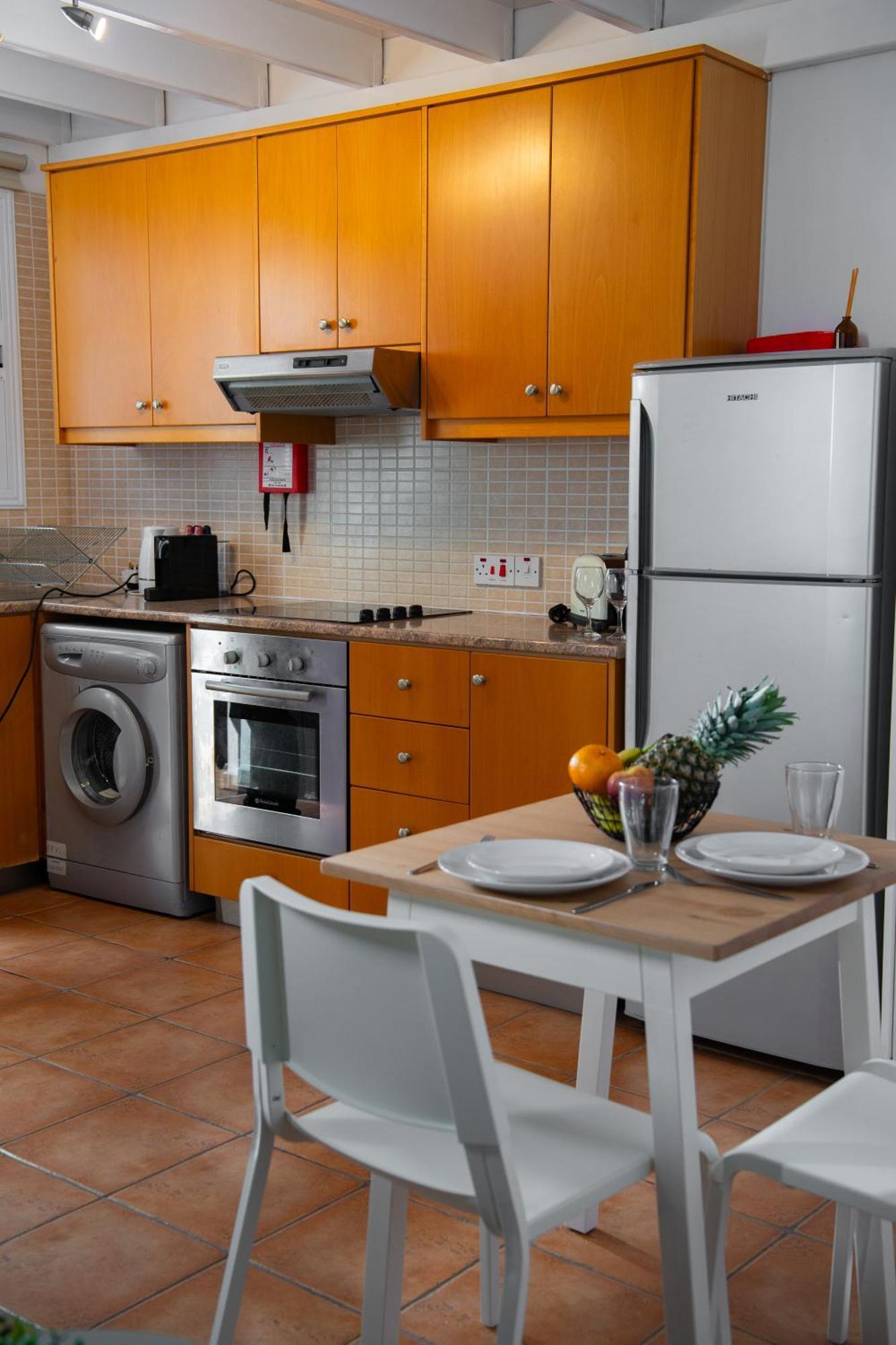 Path Latchi Beachfront Apartments 외부 사진