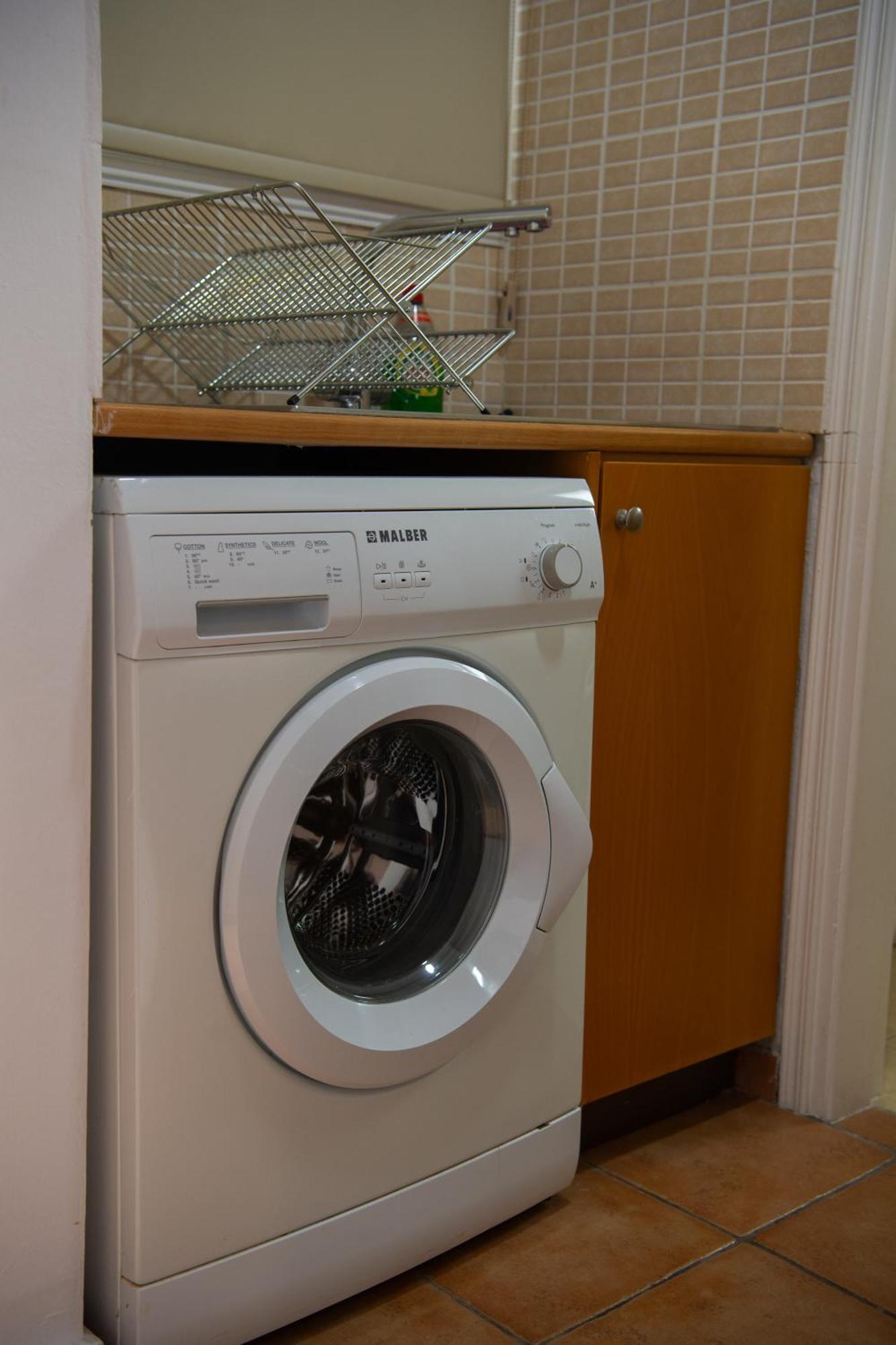 Path Latchi Beachfront Apartments 외부 사진