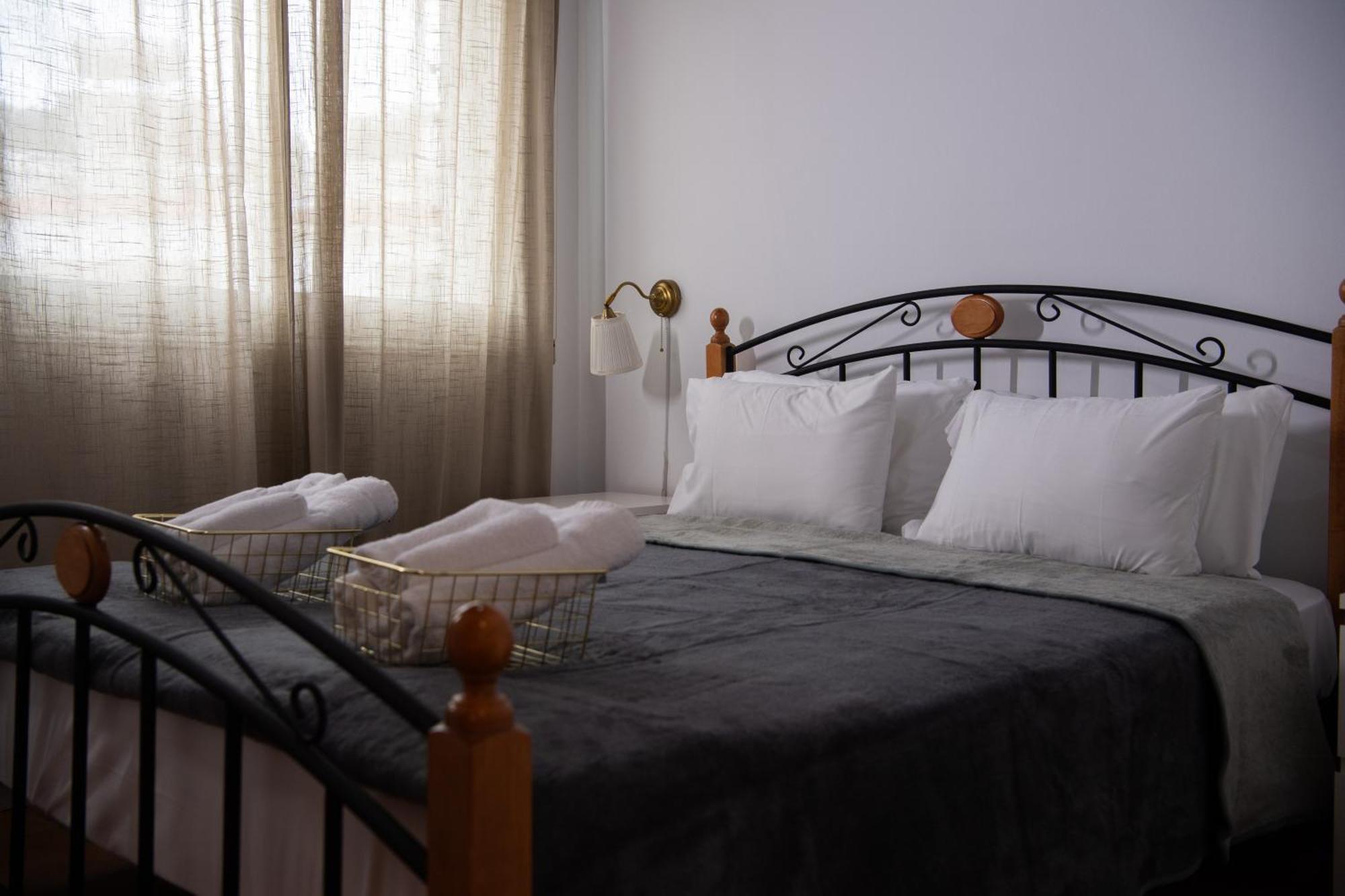 Path Latchi Beachfront Apartments 외부 사진