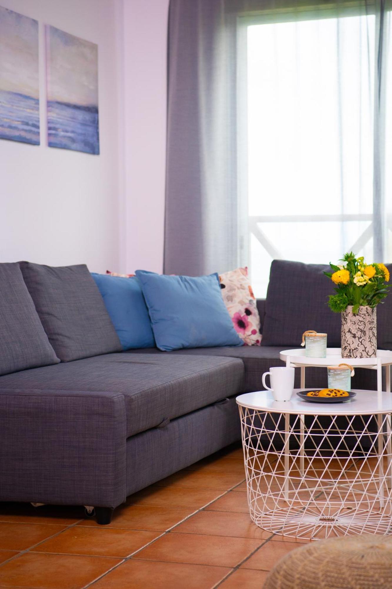 Path Latchi Beachfront Apartments 외부 사진